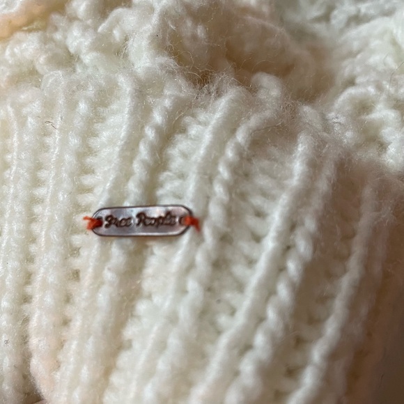 Free People Ladies Knit Winter Hat, Crochet Detail, Cuff Trim, Ivory, Snow Bunny - Picture 8 of 10